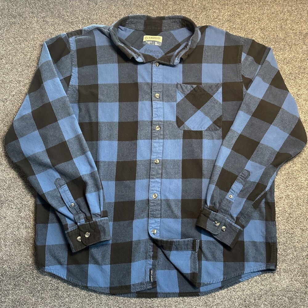 MAGELLAN Men’s Flannel Shirt Size XL CLASSIC FIT Blue Plaid Ling Sleeve Soft